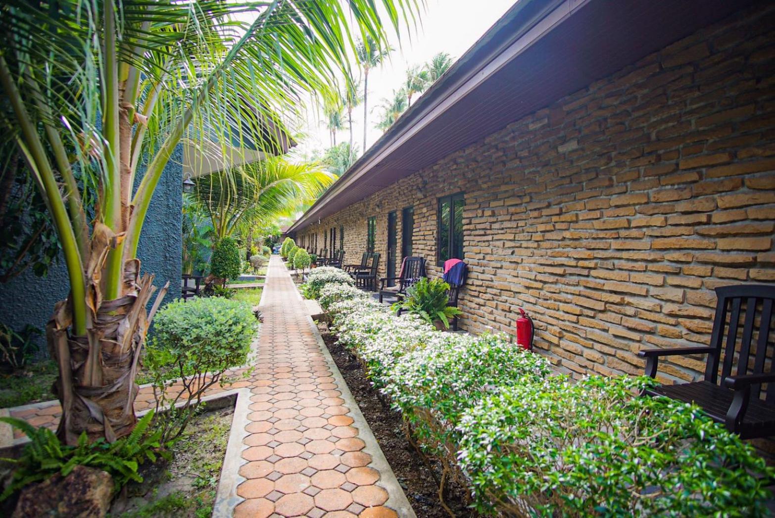 Capricorn Village - Sha Extra Plus Patong Екстер'єр фото