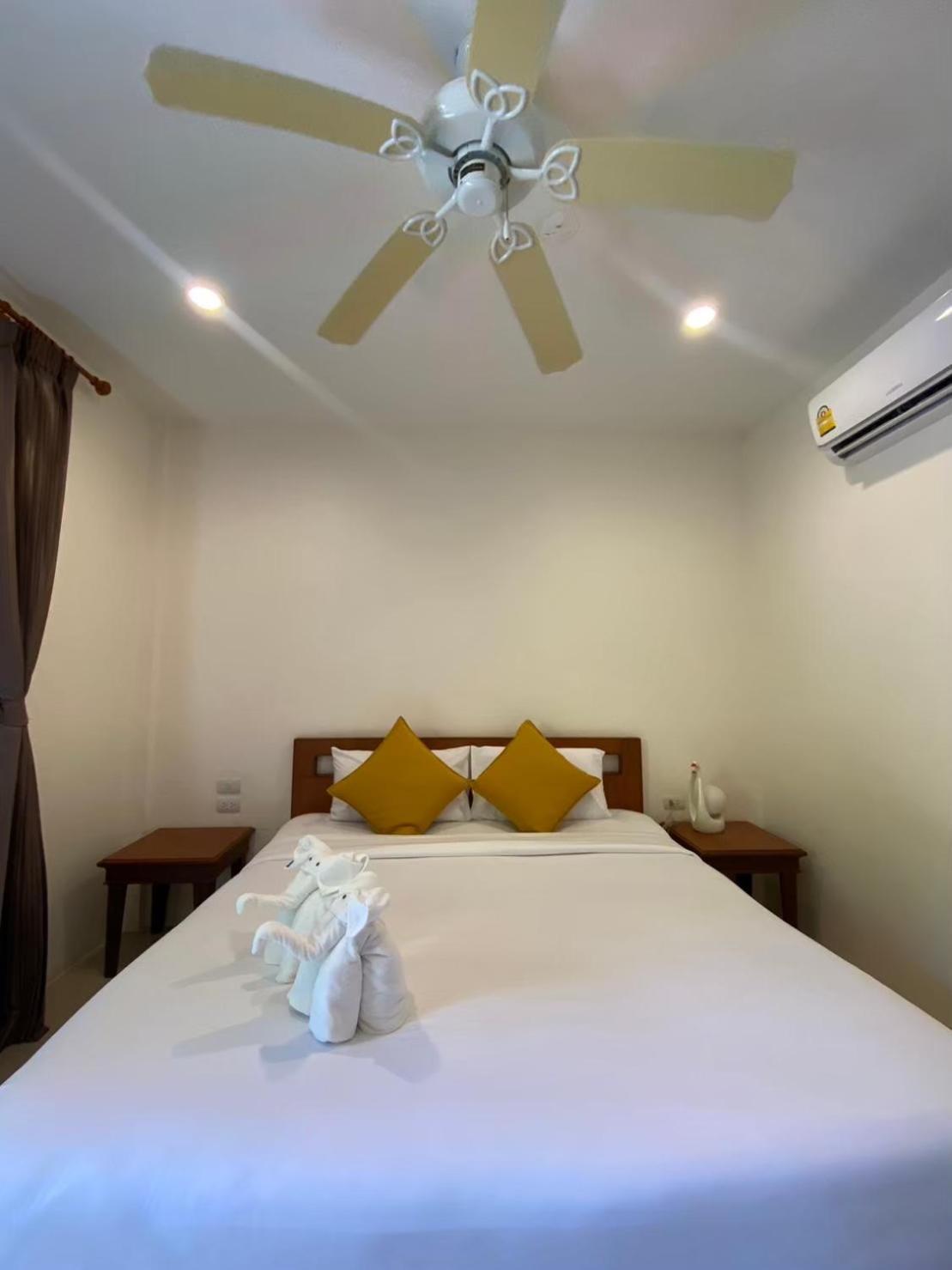 Capricorn Village - Sha Extra Plus Patong Екстер'єр фото